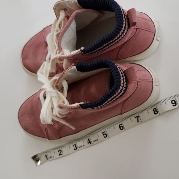 Old Navy shoes - Picture 9 of 9